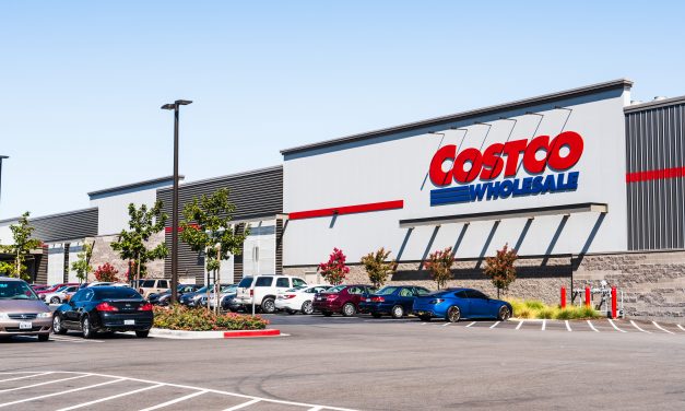 Costco raises minimum wage to $17 an hour as businesses hike pay to retain workers
