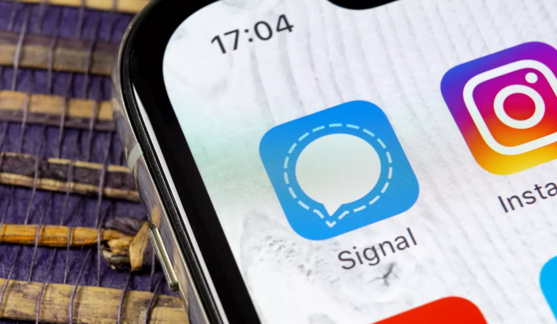 Signal CEO steps down, appoints WhatsApp co-founder Brian Acton as interim chief
