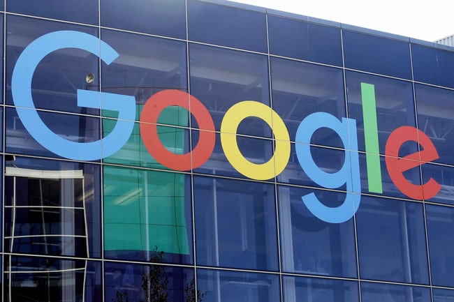 Google reveals thousands of Americans want to become real estate agents and flight attendants