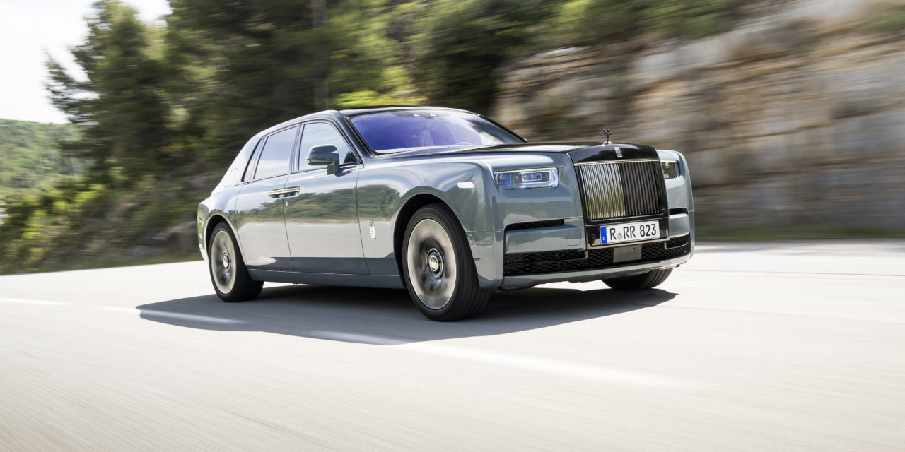 UK car maker Rolls Royce to give £2,000 to staff members to ease cost of living crisis