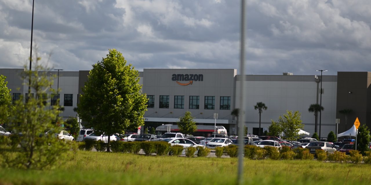 Amazon workers withdraw election plan at California warehouse