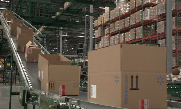 Walmart officially opens a new fulfillment center in Franklin County