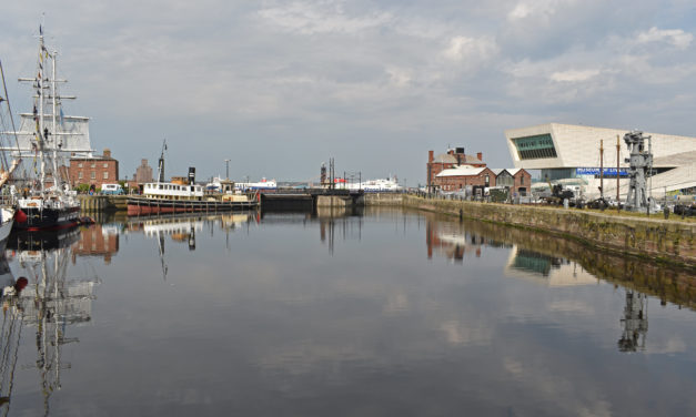 Dock workers in Liverpool to begin two-week strike