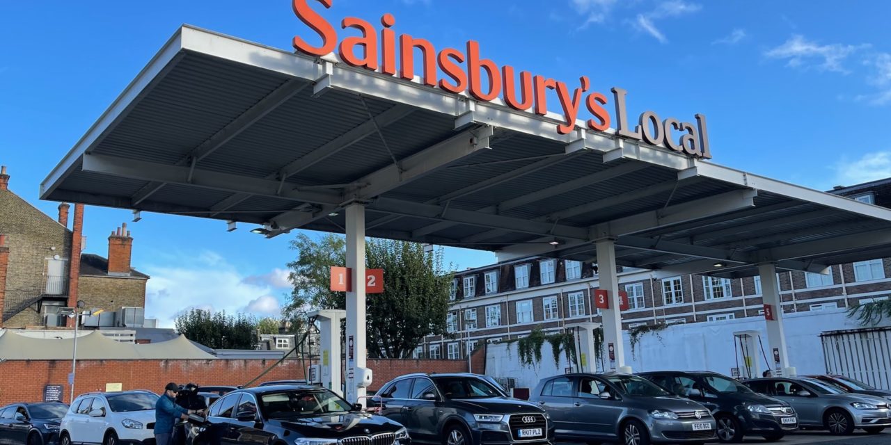 Sainsbury’s launches four-day working week trial