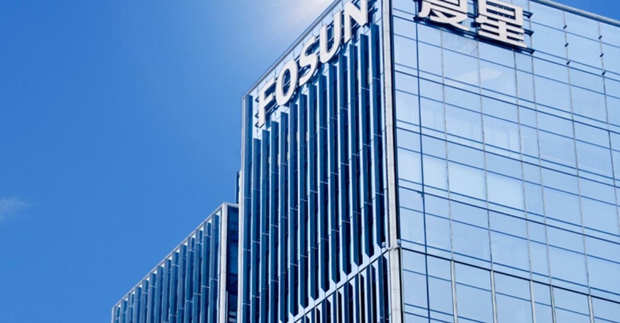 Chinese leisure giant Fosun puts Thomas Cook up for sale